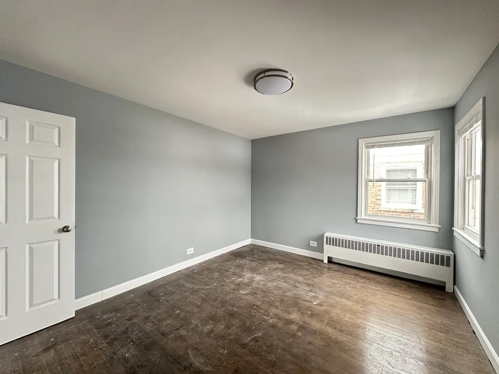 6721 N California Ave, ,  60645, USA 60645-unit#2E-Chicago-IL