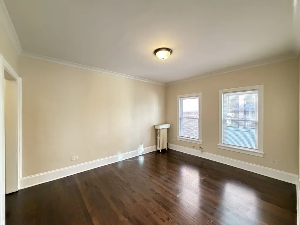 809 Elm St, Winnetka, 60093, USA 60093-unit#2-Chicago-IL