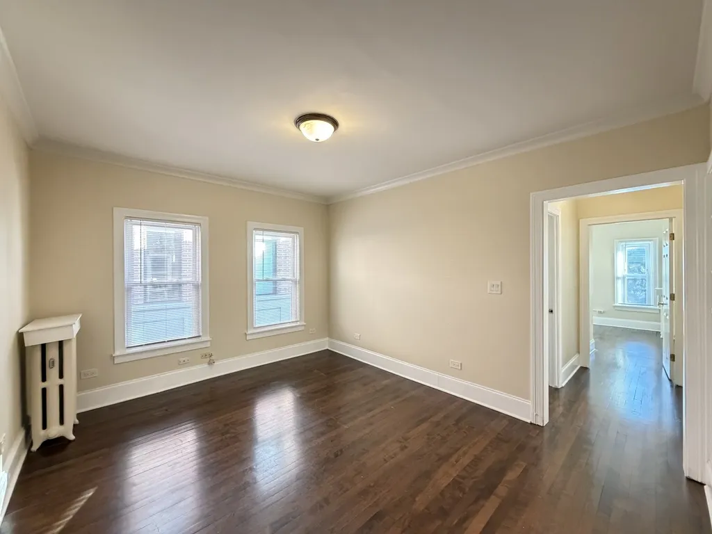 809 Elm St, Winnetka, 60093, USA 60093-unit#2-Chicago-IL