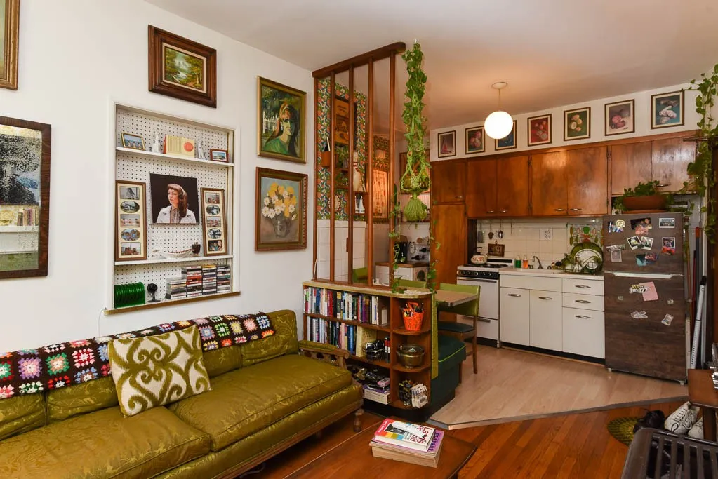 2819 W Shakespeare Ave, , 60647, USA 60647-unit#2F-Chicago-IL