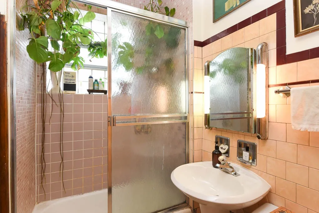 2819 W Shakespeare Ave, , 60647, USA 60647-unit#2F-Chicago-IL