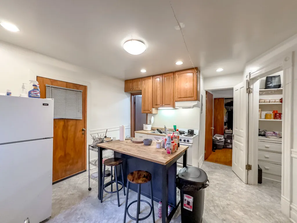 2823 W Shakespeare Ave, ,  60647, USA 60647-unit#1-Chicago-IL