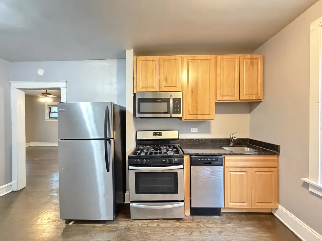 3604 W Sunnyside Ave, , 60625, USA 60625-unit#2-Chicago-IL