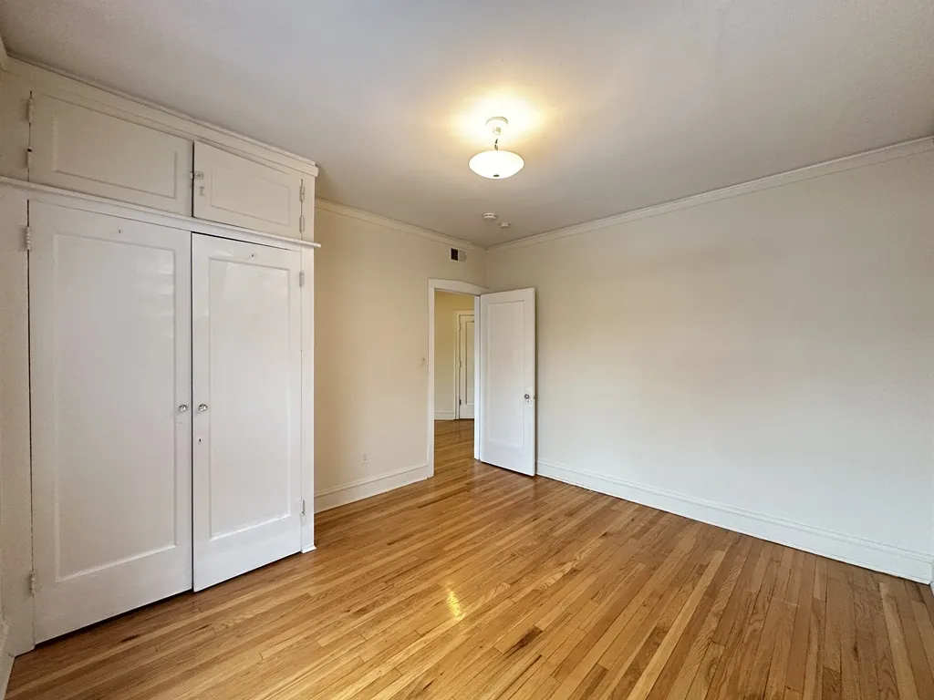 1307 Oak Ave, Evanston,  60201, USA 60201-unit#3N-Chicago-IL