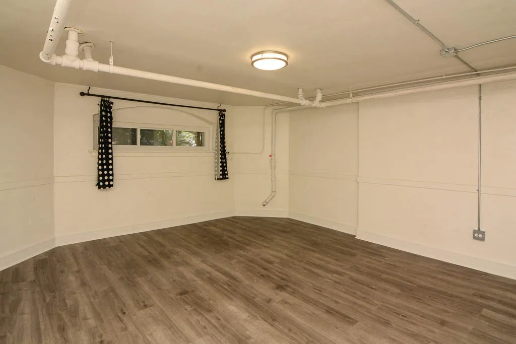 5534 N Artesian Ave, ,  60625, USA 60625-unit#G-Chicago-IL