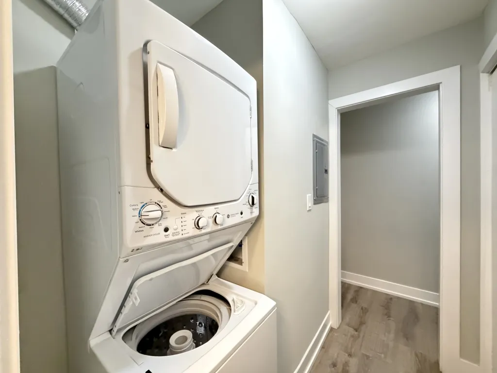 530 W Surf St, ,  60657, USA 60657-unit#417-Chicago-IL