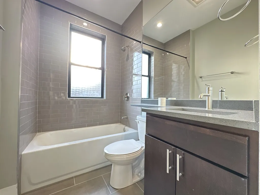 1142 Maple Ave, , 60202, USA 60202-unit#3-Evanston-IL