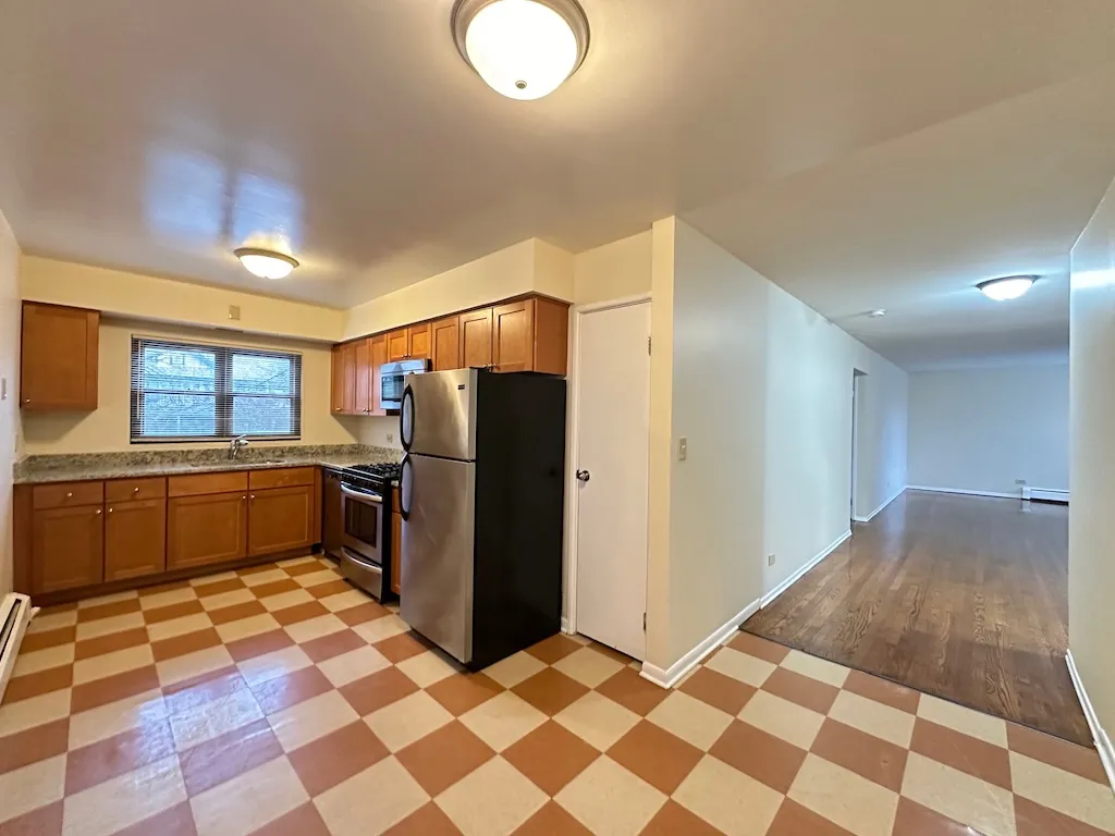1644 W Sherwin Ave, , 60626, USA 60626-unit#2C-Chicago-IL