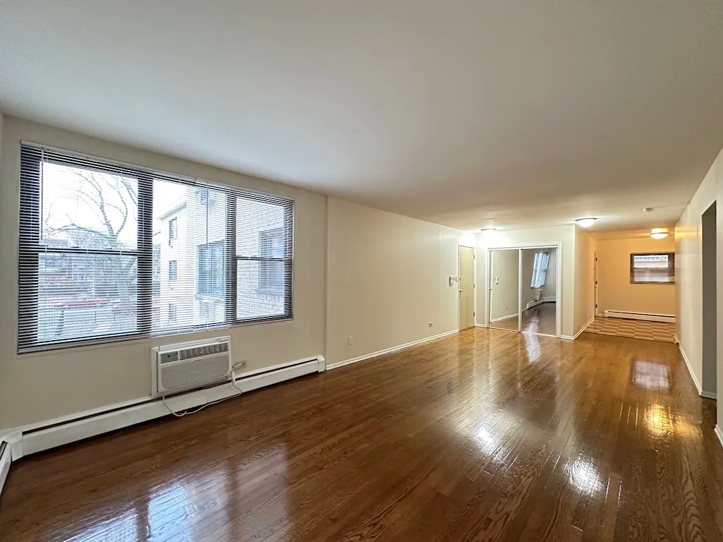 1644 W Sherwin Ave, , 60626, USA 60626-unit#2C-Chicago-IL