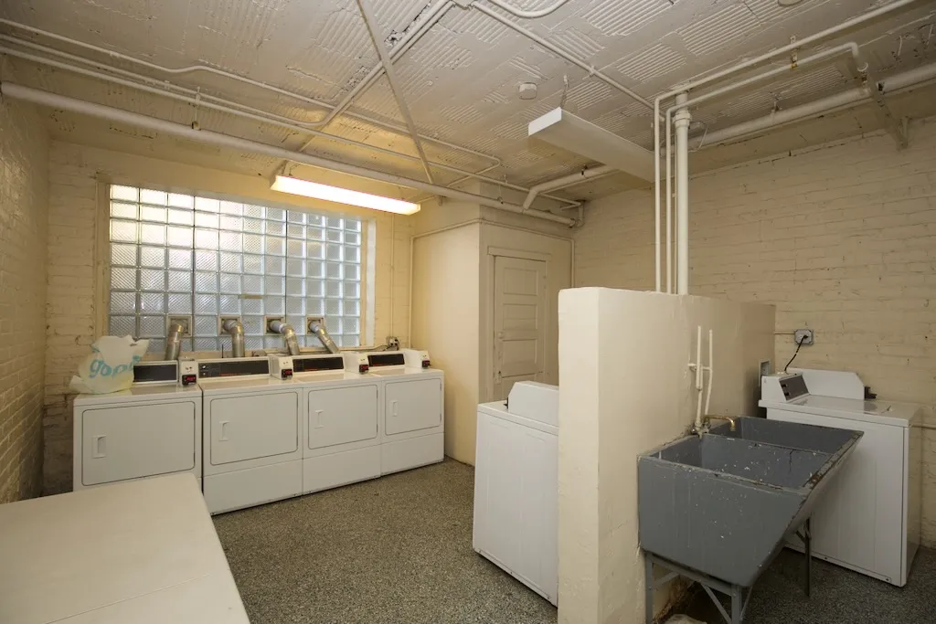 1742 N Humboldt Blvd, ,  60647, USA 60647-unit#408-Chicago-IL