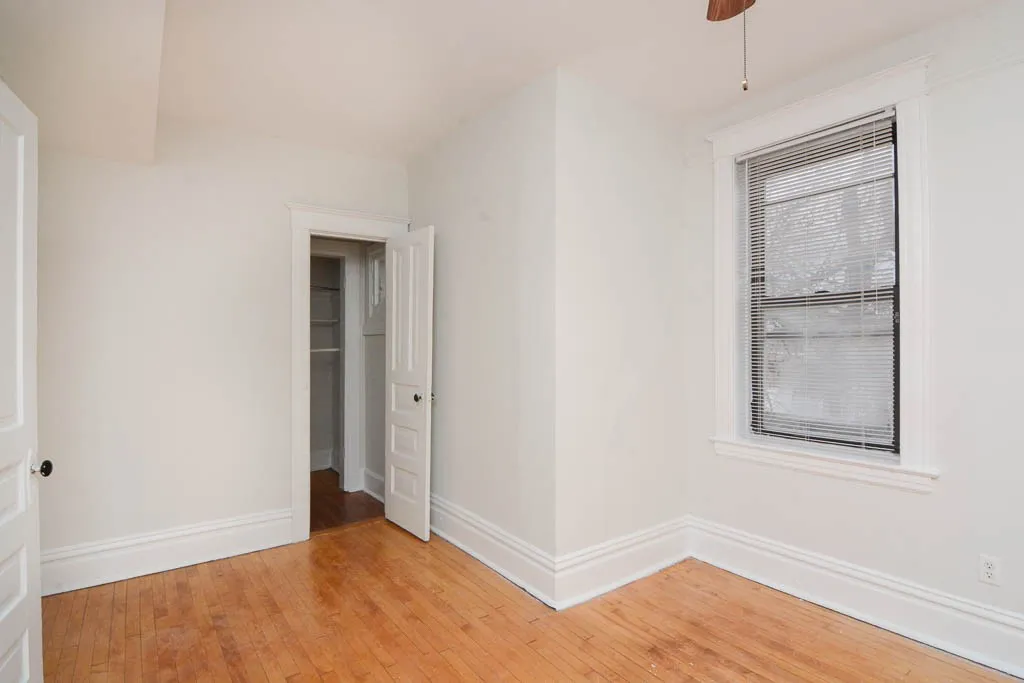 1009 N Sacramento Ave, , 60622, USA 60622-unit#3R-Chicago-IL