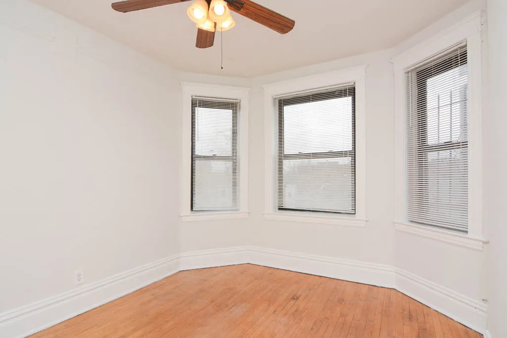 1009 N Sacramento Ave, , 60622, USA 60622-unit#3R-Chicago-IL
