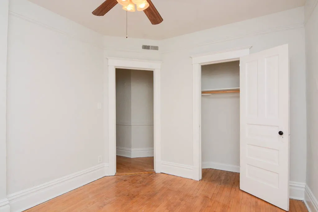 1009 N Sacramento Ave, ,  60622, USA 60622-unit#3R-Chicago-IL