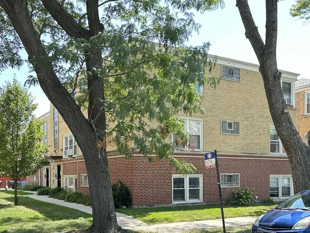 6725 N California Ave, , 60645, USA 60645-unit#GN-Chicago-IL