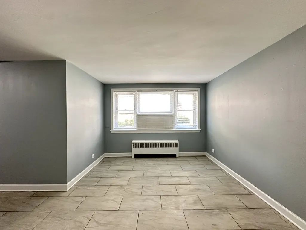 6725 N California Ave, , 60645, USA 60645-unit#GN-Chicago-IL