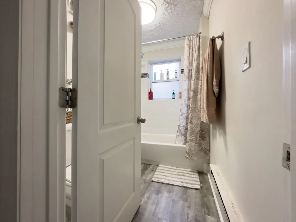 325 Kedzie St, Evanston, 60202, USA 60202-unit#G-Chicago-IL