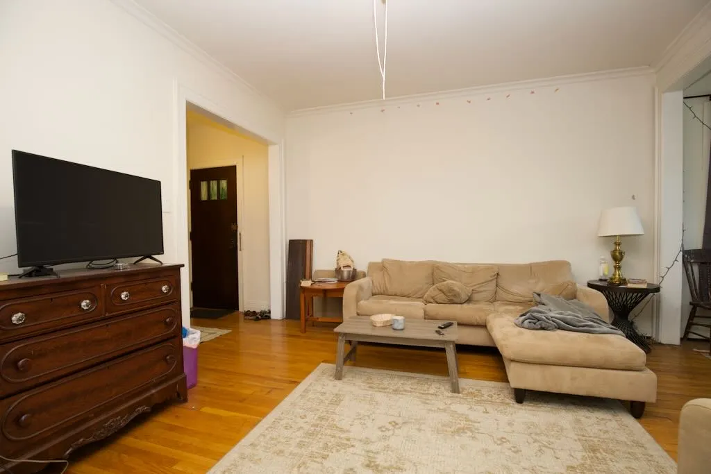 312 Lee St, Evanston,  60202, USA 60202-unit#1-Chicago-IL