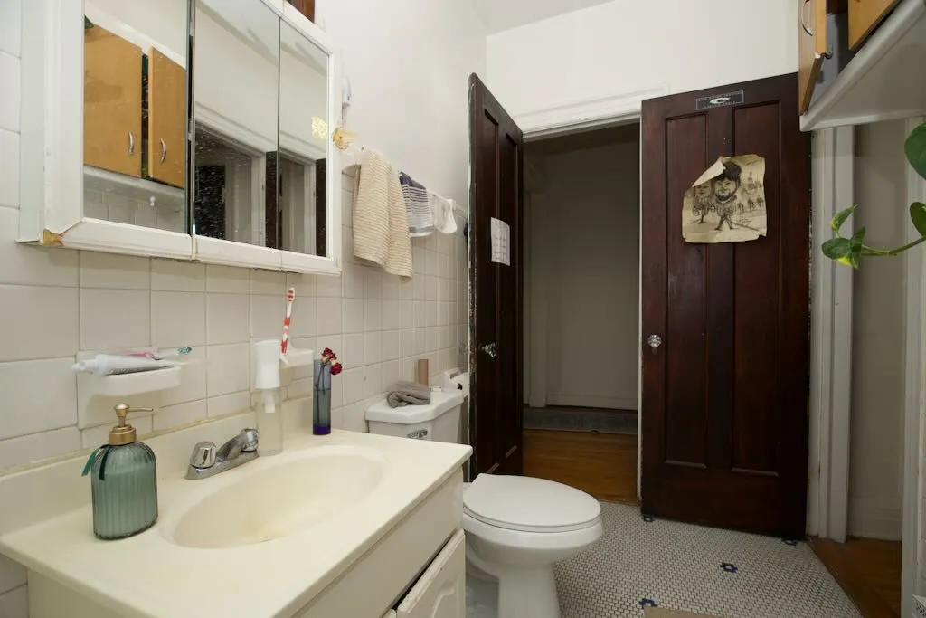 312 Lee St, Evanston,  60202, USA 60202-unit#1-Chicago-IL