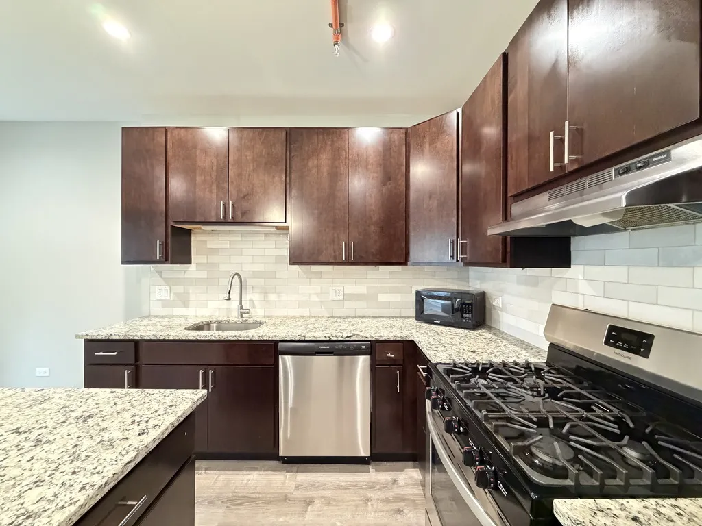 1142 Maple Ave, , 60202, USA 60202-unit#2-Evanston-IL