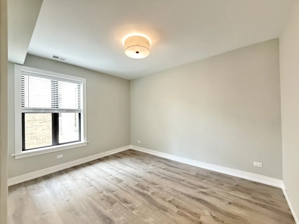 1142 Maple Ave, , 60202, USA 60202-unit#2-Evanston-IL