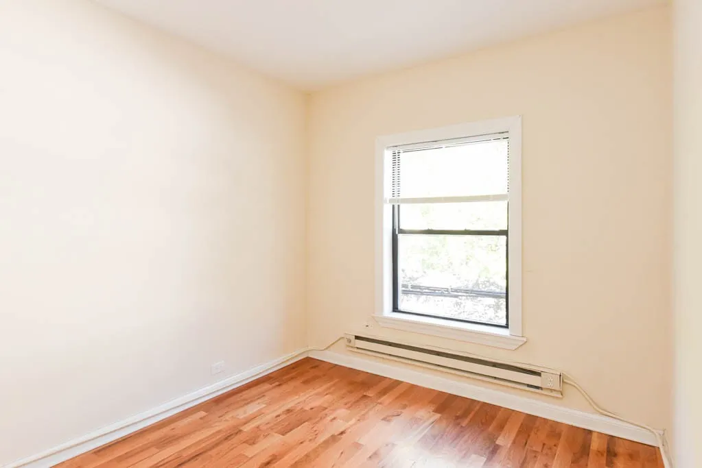 1319 Oak Ave, Evanston,  60201, USA 60201-unit#2C-Chicago-IL