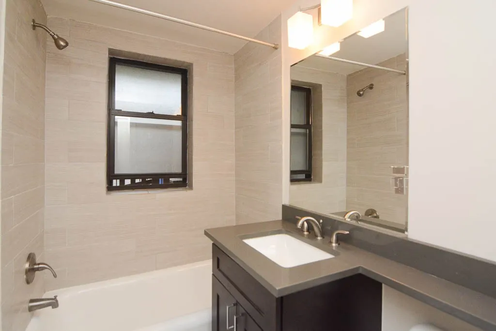 2323 N Rockwell St, ,  60647, USA 60647-unit#G-D-Chicago-IL