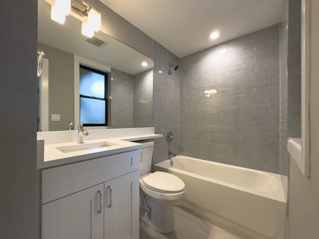 3941 N Janssen Ave, ,  60613, USA 60613-unit#1W-Chicago-IL