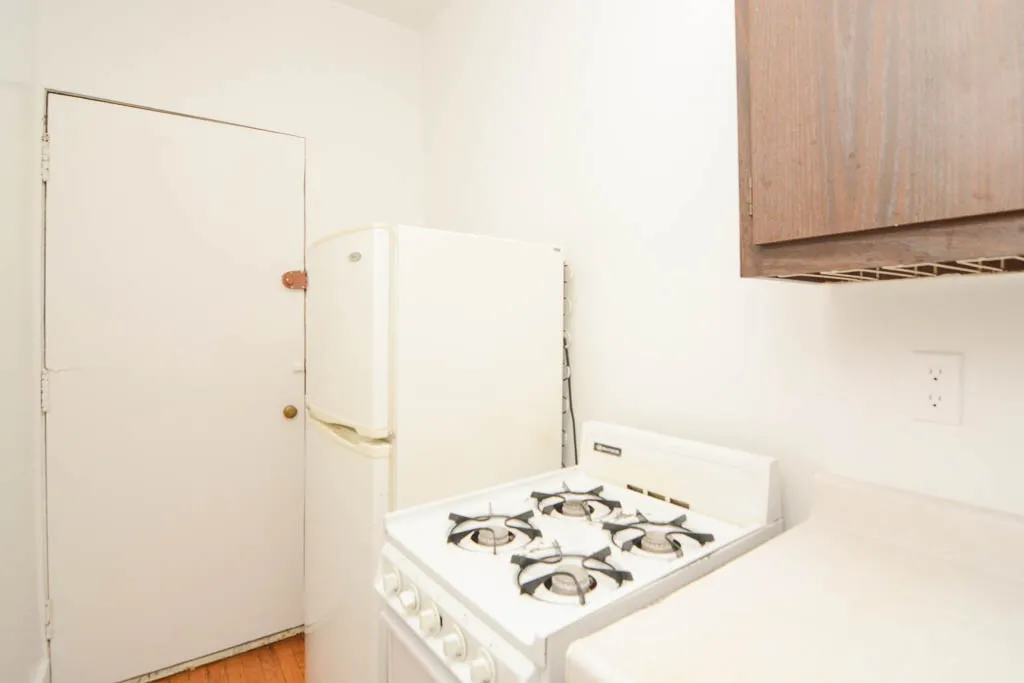 953 W Cornelia Ave, ,  60657, USA 60657-unit#3C-Chicago-IL