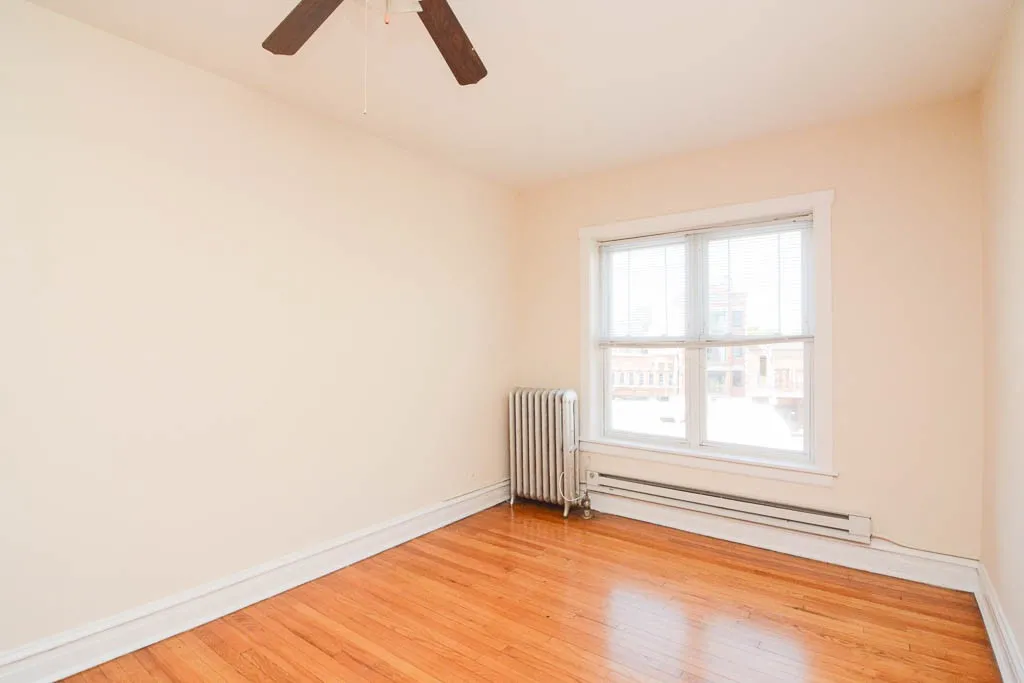 953 W Cornelia Ave, ,  60657, USA 60657-unit#3C-Chicago-IL