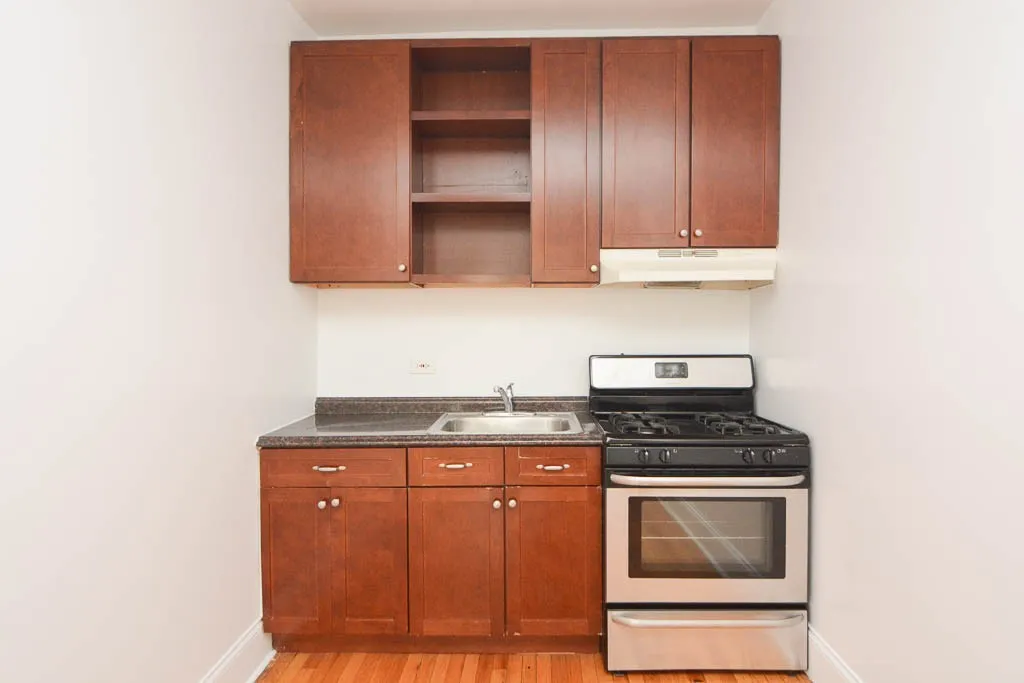 2704 N Sawyer Ave, ,  60647, USA 60647-unit#301-Chicago-IL