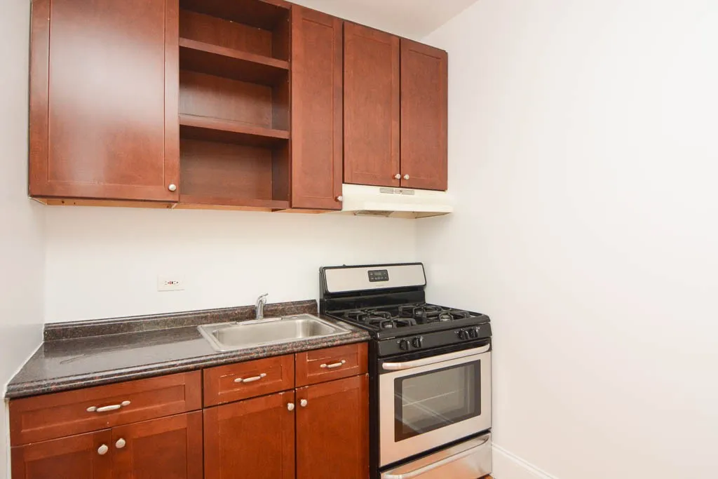 2704 N Sawyer Ave, , 60647, USA 60647-unit#301-Chicago-IL