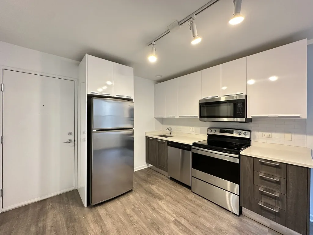 940 W Winona St, ,  60640, USA 60640-unit#309-Chicago-IL