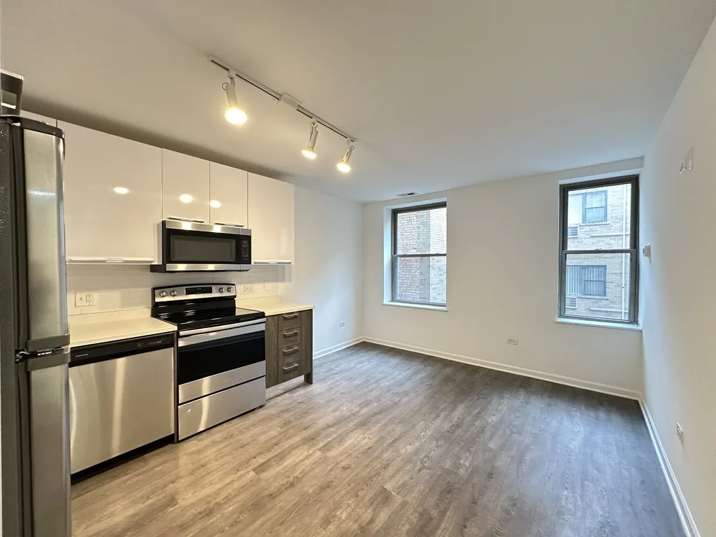 940 W Winona St, ,  60640, USA 60640-unit#309-Chicago-IL
