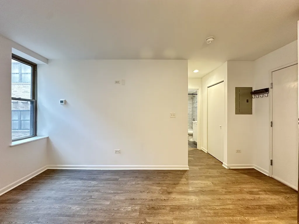 940 W Winona St, ,  60640, USA 60640-unit#309-Chicago-IL