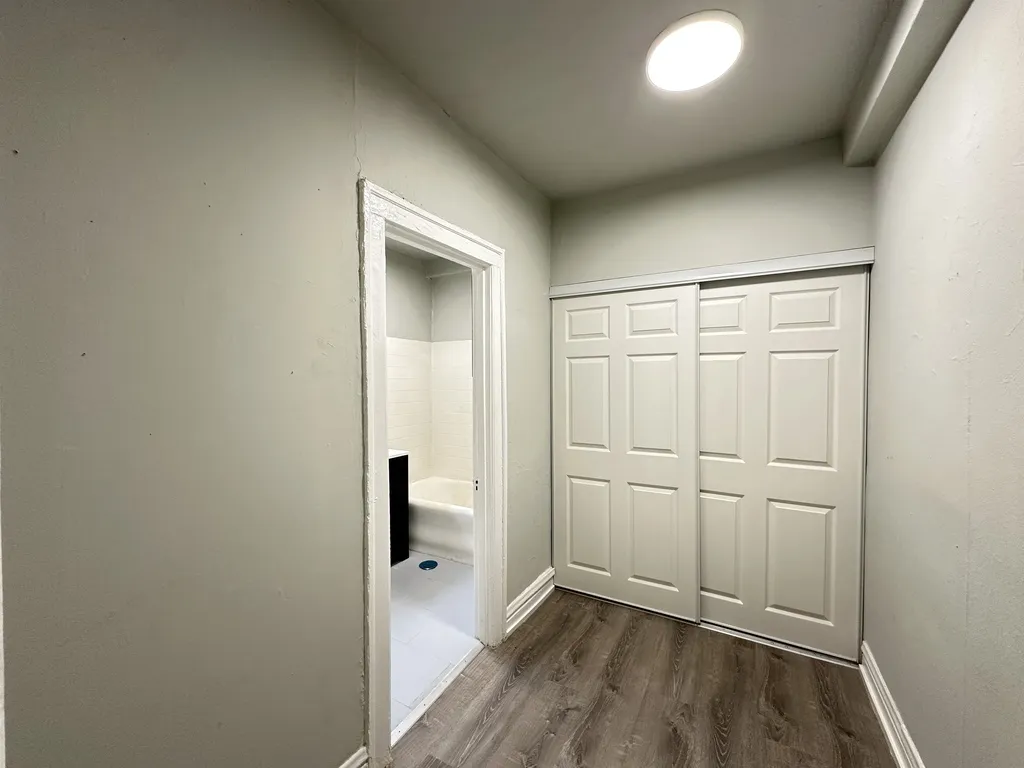 1347 N Dearborn St, ,  60610, USA 60610-unit#506-Chicago-IL