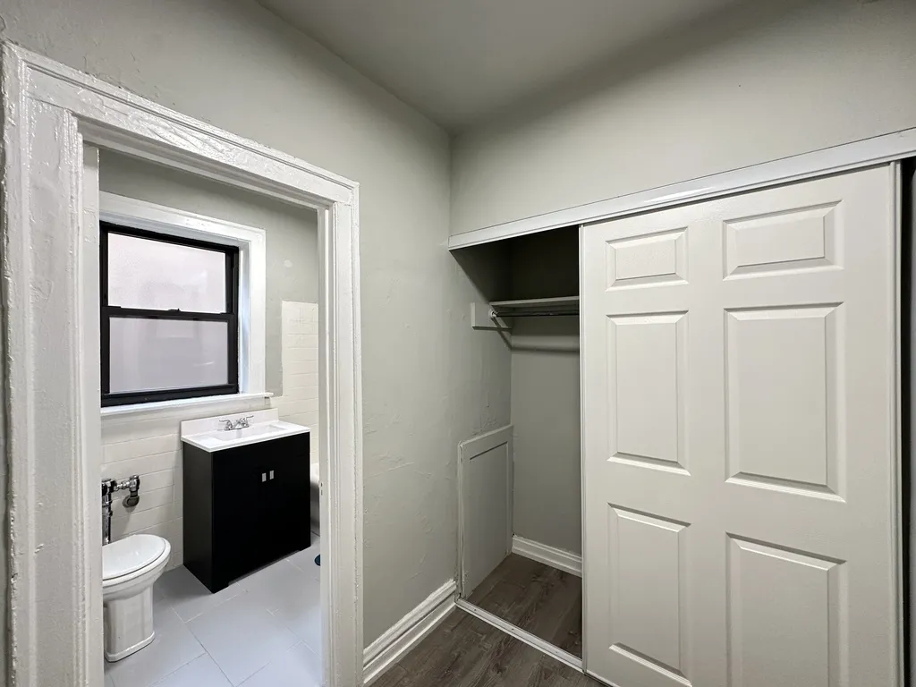 1347 N Dearborn St, ,  60610, USA 60610-unit#506-Chicago-IL