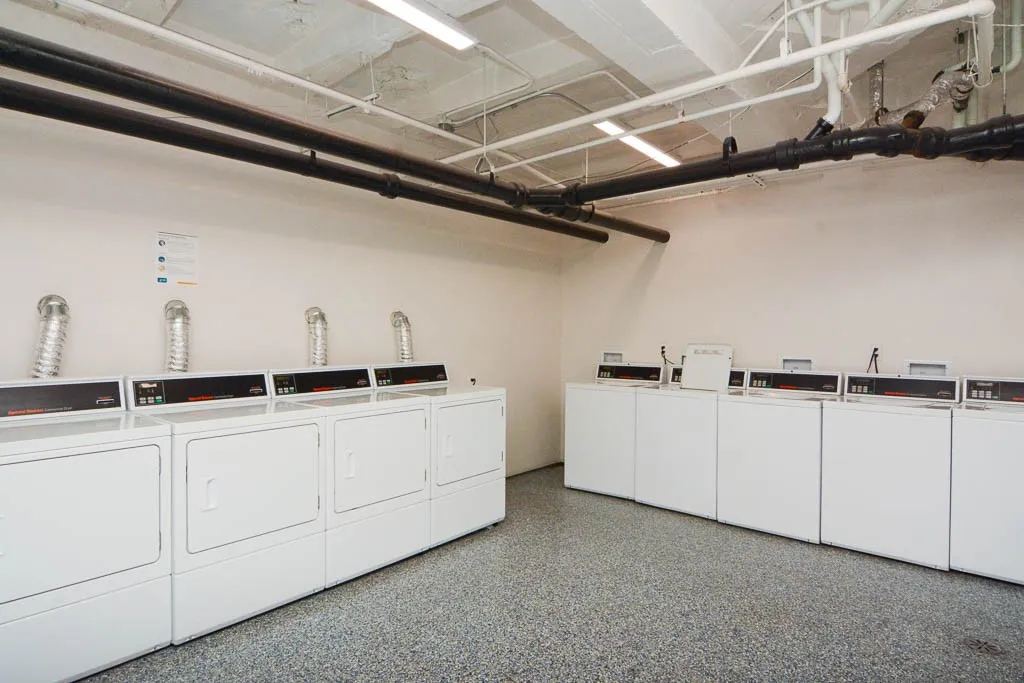 3335 W Diversey Ave, ,  60647, USA 60647-unit#307-Chicago-IL