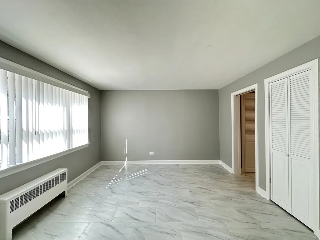 6733 N California Ave, ,  60645, USA 60645-unit#GW-Chicago-IL