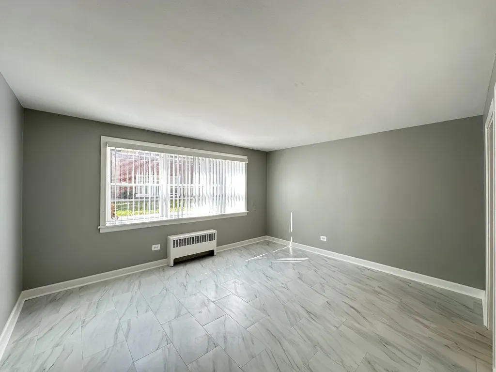 6733 N California Ave, ,  60645, USA 60645-unit#GW-Chicago-IL