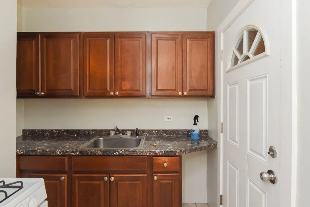 5117 W Montrose Ave, ,  60641, USA 60641-unit#3A-Chicago-IL