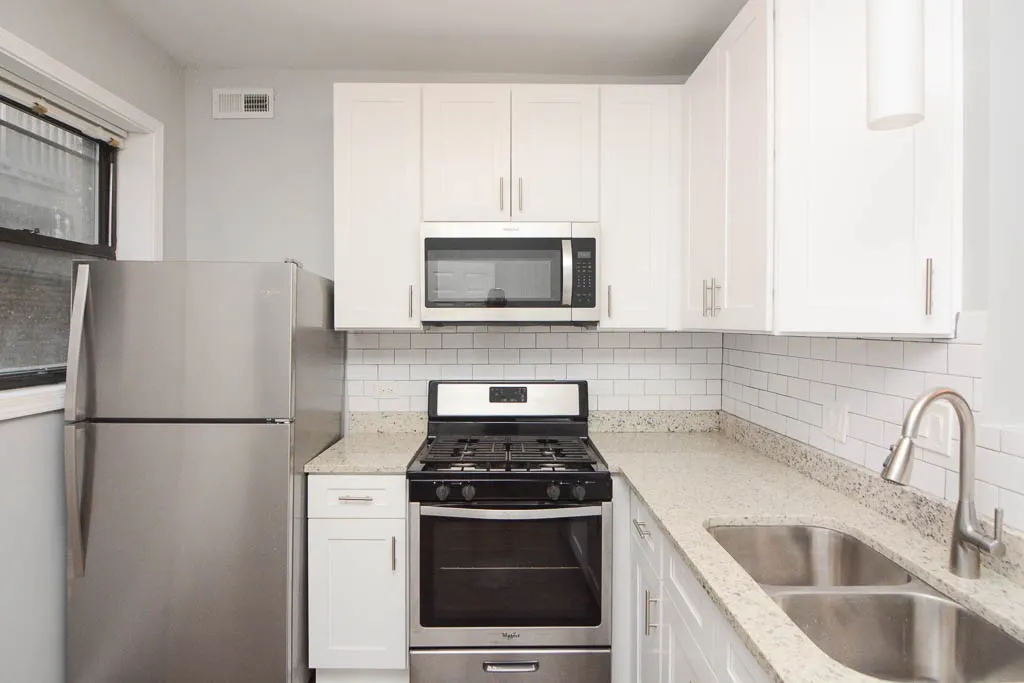 3301 N Harding Ave, ,  60618, USA 60618-unit#1N-Chicago-IL