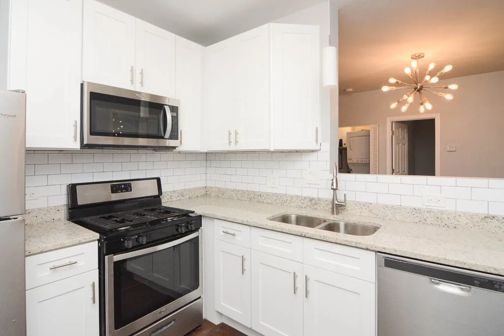 3301 N Harding Ave, ,  60618, USA 60618-unit#1N-Chicago-IL