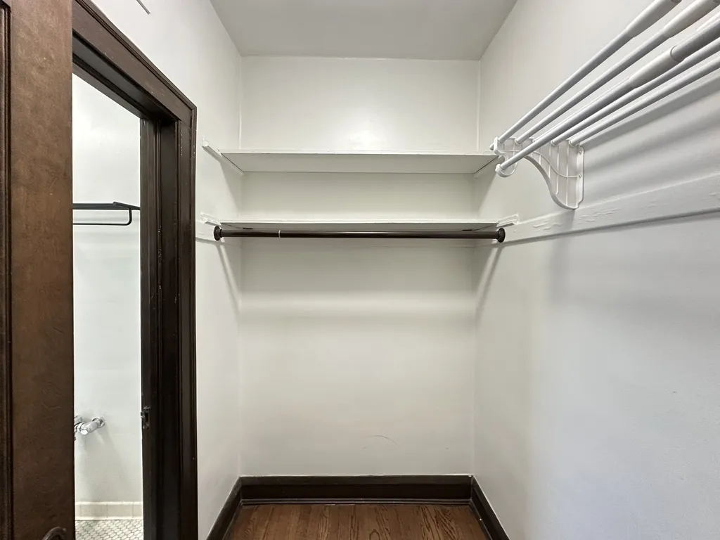 1367 E 53rd St, ,  60615, USA 60615-unit#212-Chicago-IL