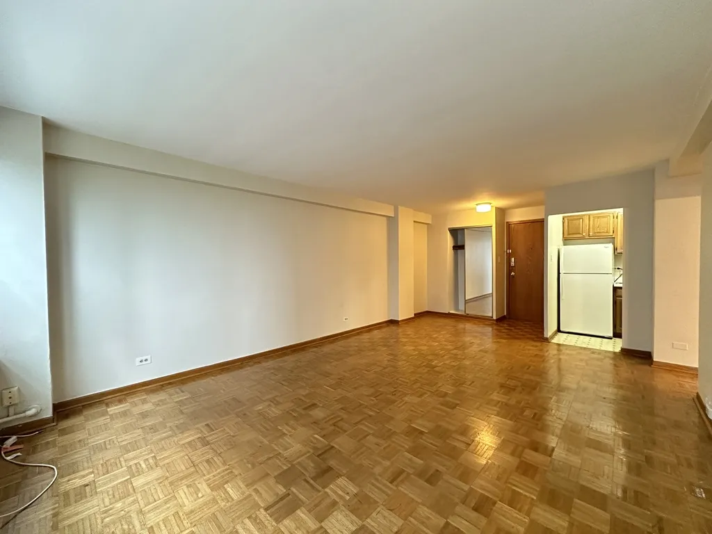 4180 N Marine Dr, ,  60613, USA 60613-unit#1002-Chicago-IL