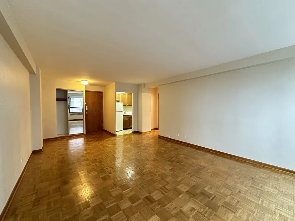 4180 N Marine Dr, ,  60613, USA 60613-unit#1002-Chicago-IL