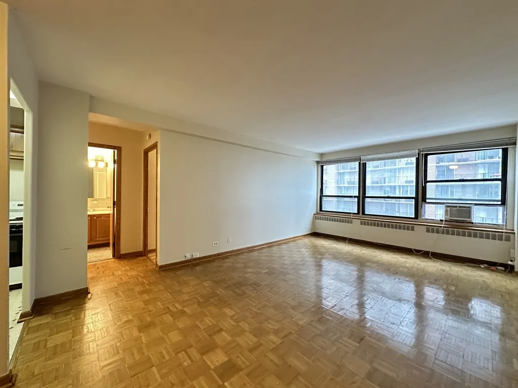 4180 N Marine Dr, ,  60613, USA 60613-unit#1002-Chicago-IL