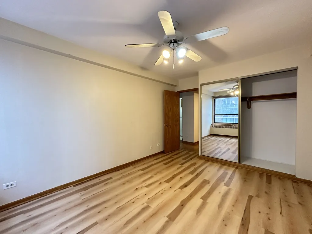 4180 N Marine Dr, ,  60613, USA 60613-unit#1002-Chicago-IL