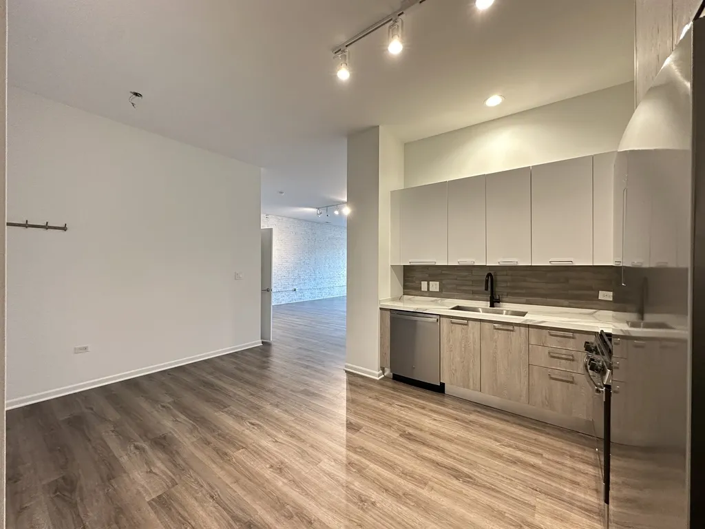 2550 S Wabash Ave, ,  60616, USA 60616-unit#405-Chicago-IL