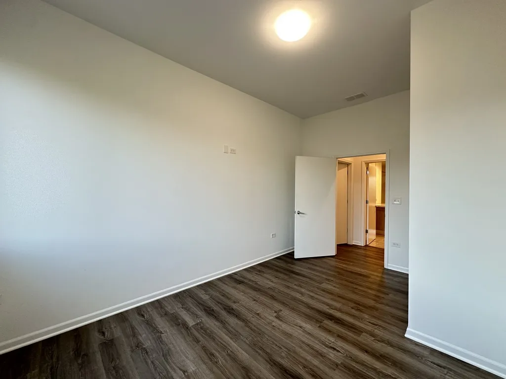 2550 S Wabash Ave, ,  60616, USA 60616-unit#405-Chicago-IL