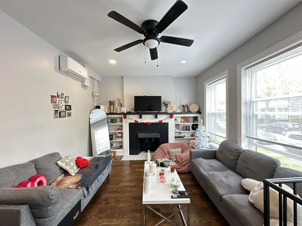 6257 N Lakewood Ave, ,  60660, USA 60660-unit#1-Chicago-IL